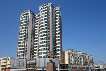 出售密州东苑名邸3室2厅2卫130平精装修