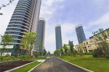 城北状元府送车位储藏室证满两年豪华装修离北辛一路之隔